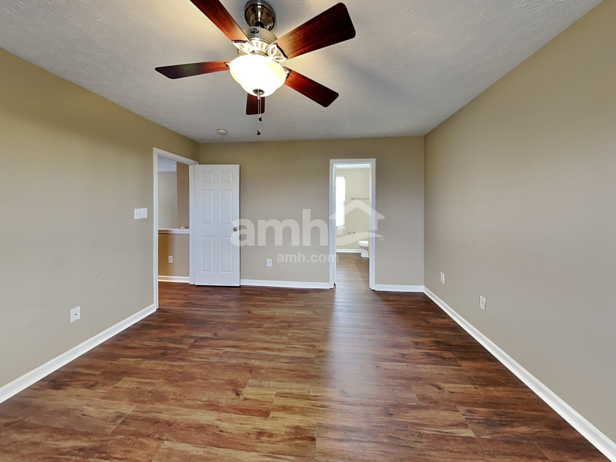 Building Photo - 5657 Valhalla Way