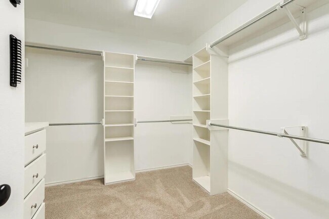 Building Photo - 6113 74th St