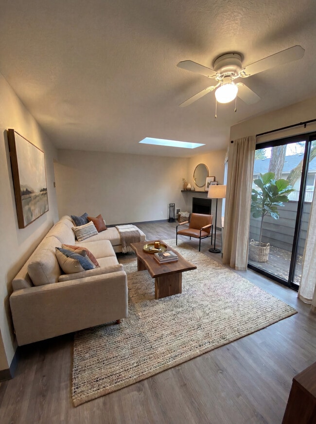 Living Room - Maple View Apartments
