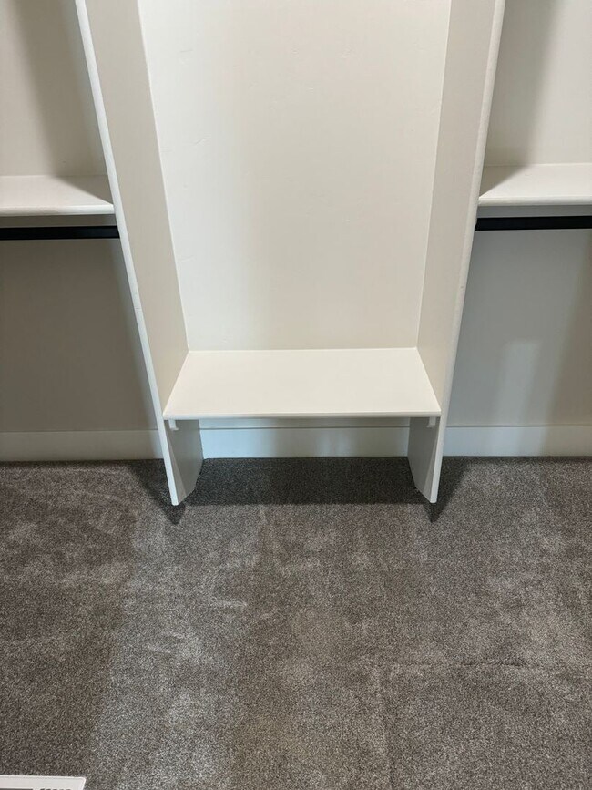 Building Photo - BEAUTIFUL 3 Bed 2 Bath Twin home in Sugar city!