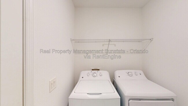 Building Photo - 648 Belgrove St
