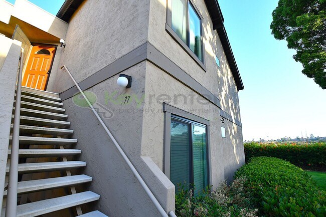 Building Photo - La Mesa | Rancho San Diego | End unit Cond...