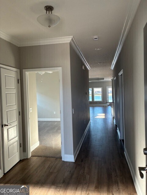 Building Photo - 223 The Villas Wy