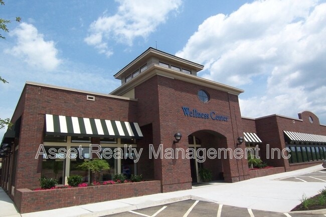 Building Photo - 121 Hatleyberry St