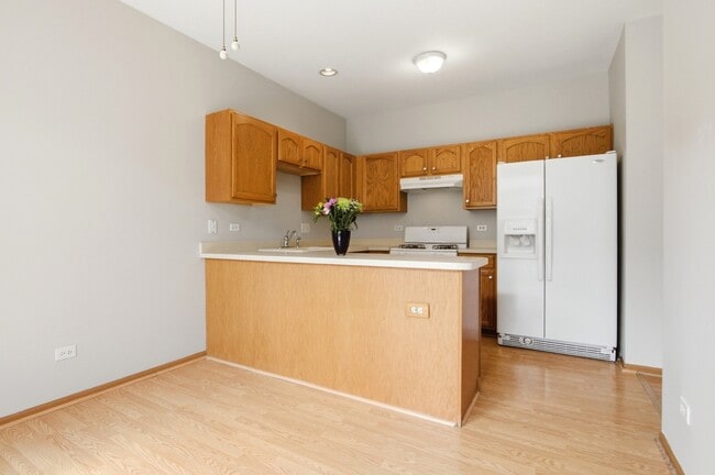 Building Photo - 3864 Pathfinder Ln