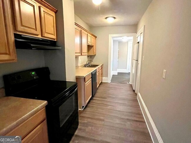 Building Photo - 372 Peachtree Ave NE