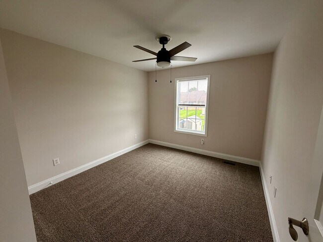 Building Photo - 208 Whitley