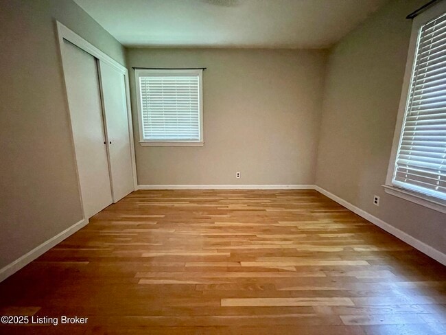 Building Photo - 3002 Debera Way