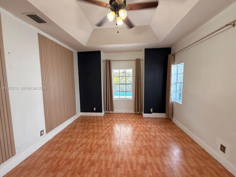 Building Photo - 2804 NW 7th Ave