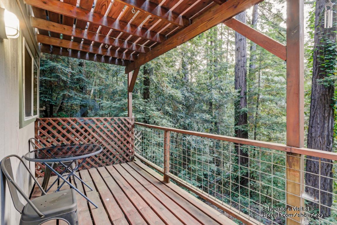 Building Photo - 17363 Park Ave