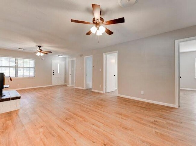 Building Photo - 3Bd/2Ba in Killeen, TX!