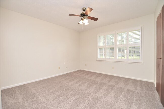 Building Photo - 712 Habersham Rd