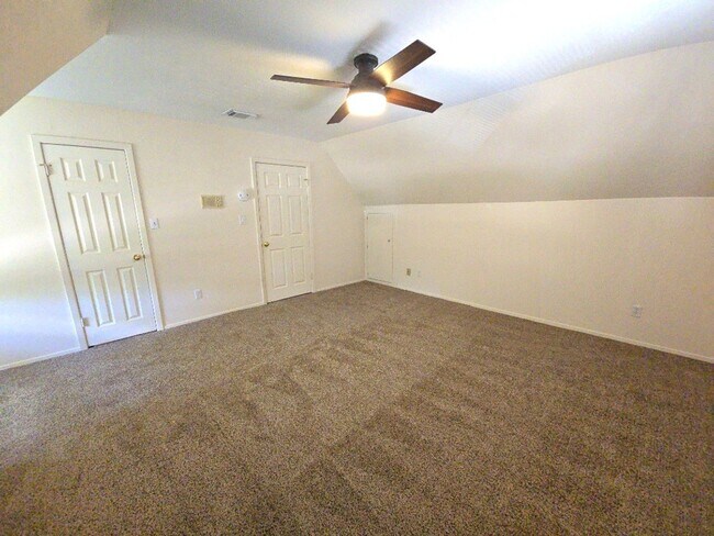 Building Photo - 12702 Ravensway Dr