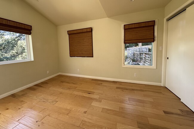 Upstairs (main) bedroom - 19876 Observation Dr