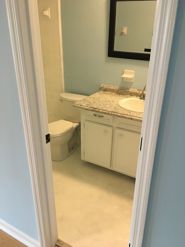 Building Photo - 1119 Inlet Cove Ct