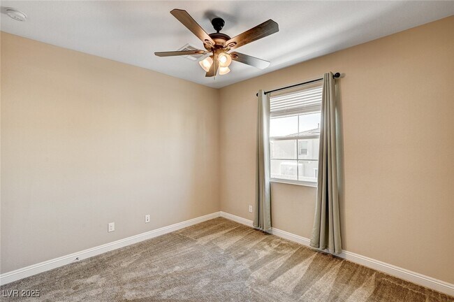 Building Photo - 4630 Summer Azure St