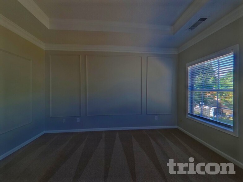 Building Photo - 10481 Sand Ct