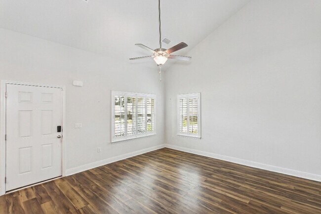 Building Photo - 7097 Sonny Dr