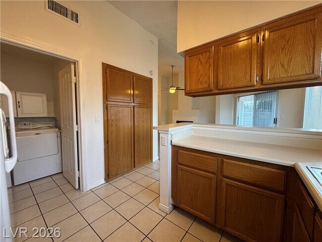 Building Photo - 6700 Silver Spoon Dr