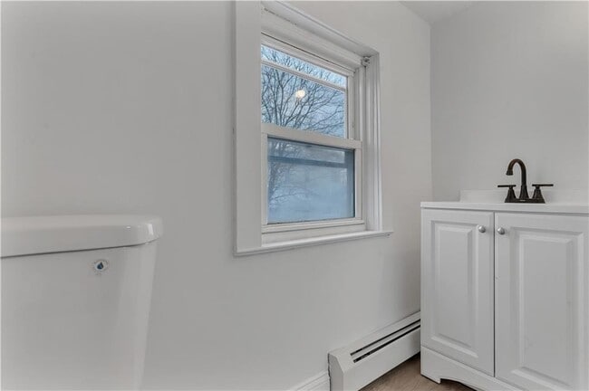 Building Photo - 115 Campbell Ave