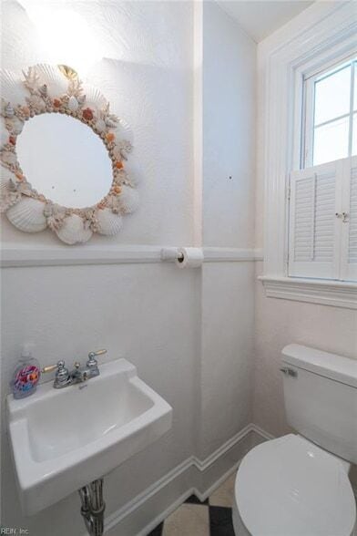 Building Photo - 621 Butler Ave