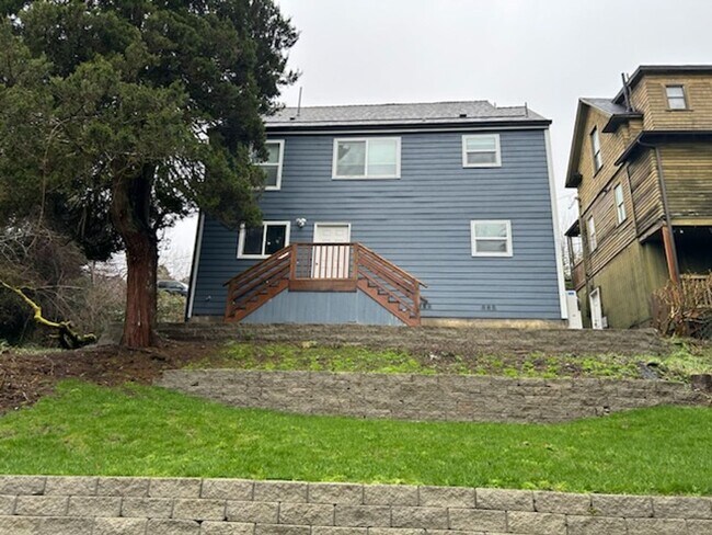 Building Photo - Aberdeen - 3 bedroom, 2 bath remodeled home for RENT!