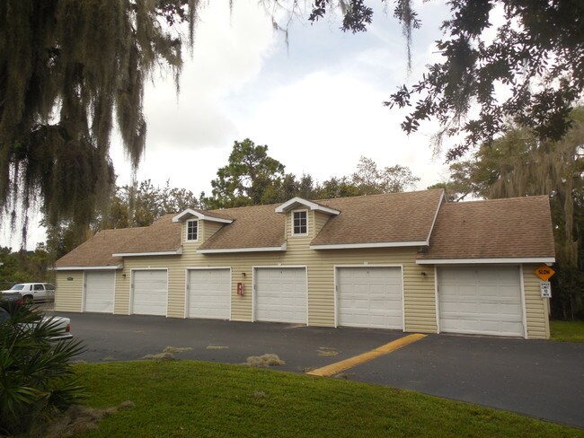Tall Timbers - Plant City, FL | Apartment Finder