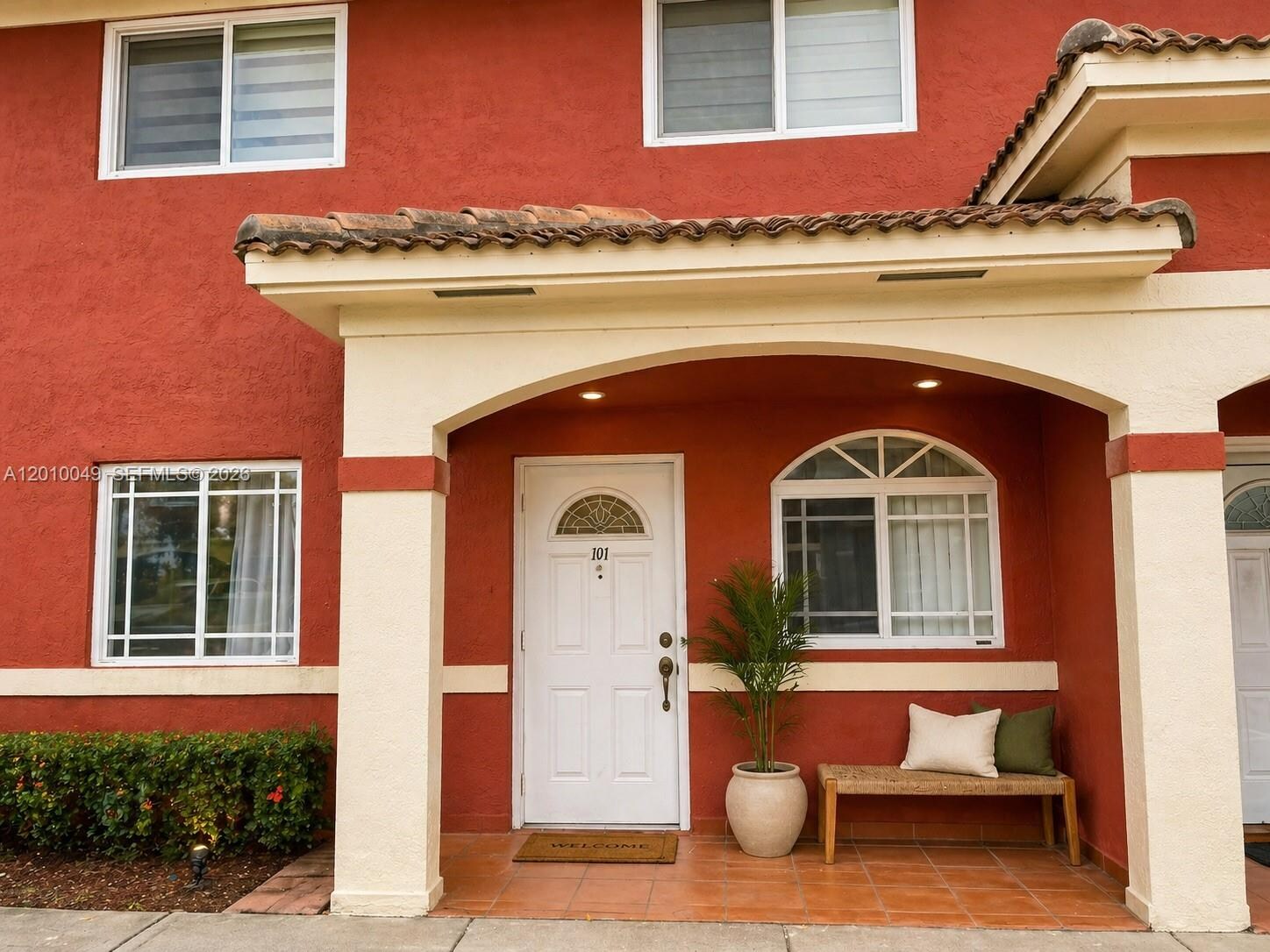 Building Photo - 11051 W Okeechobee Rd