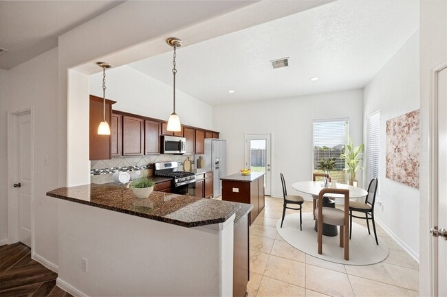 Building Photo - 8115 Aleppo Pine Ln