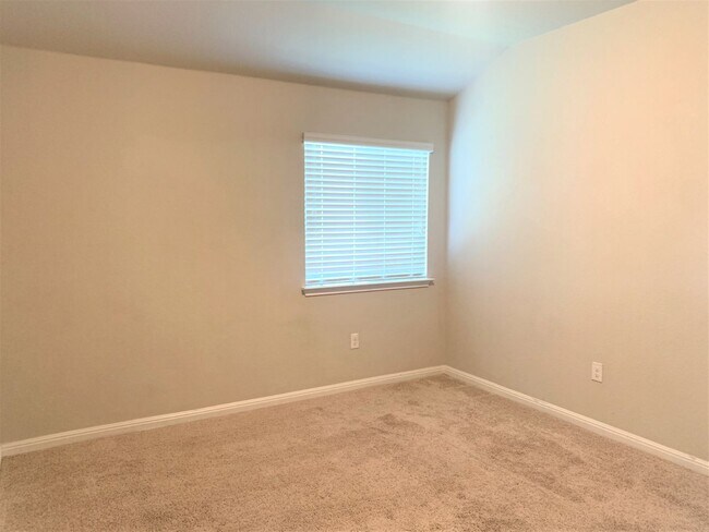 Building Photo - 3-Bedroom/2-Bath Home in Leander ISD