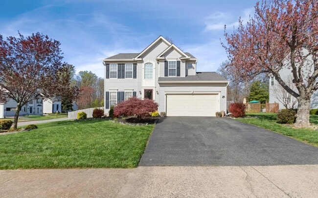 Building Photo - 6 Beau Ridge Dr