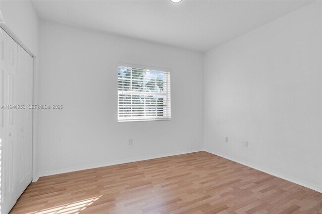 Building Photo - 5670 NW 116th Ave