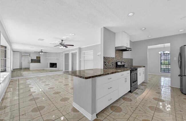 Building Photo - 11807 Stroud Dr