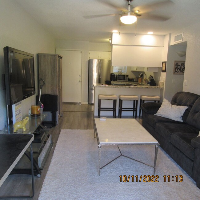 Building Photo - Short Term Rental - Condo