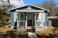 Building Photo - 247 Short St