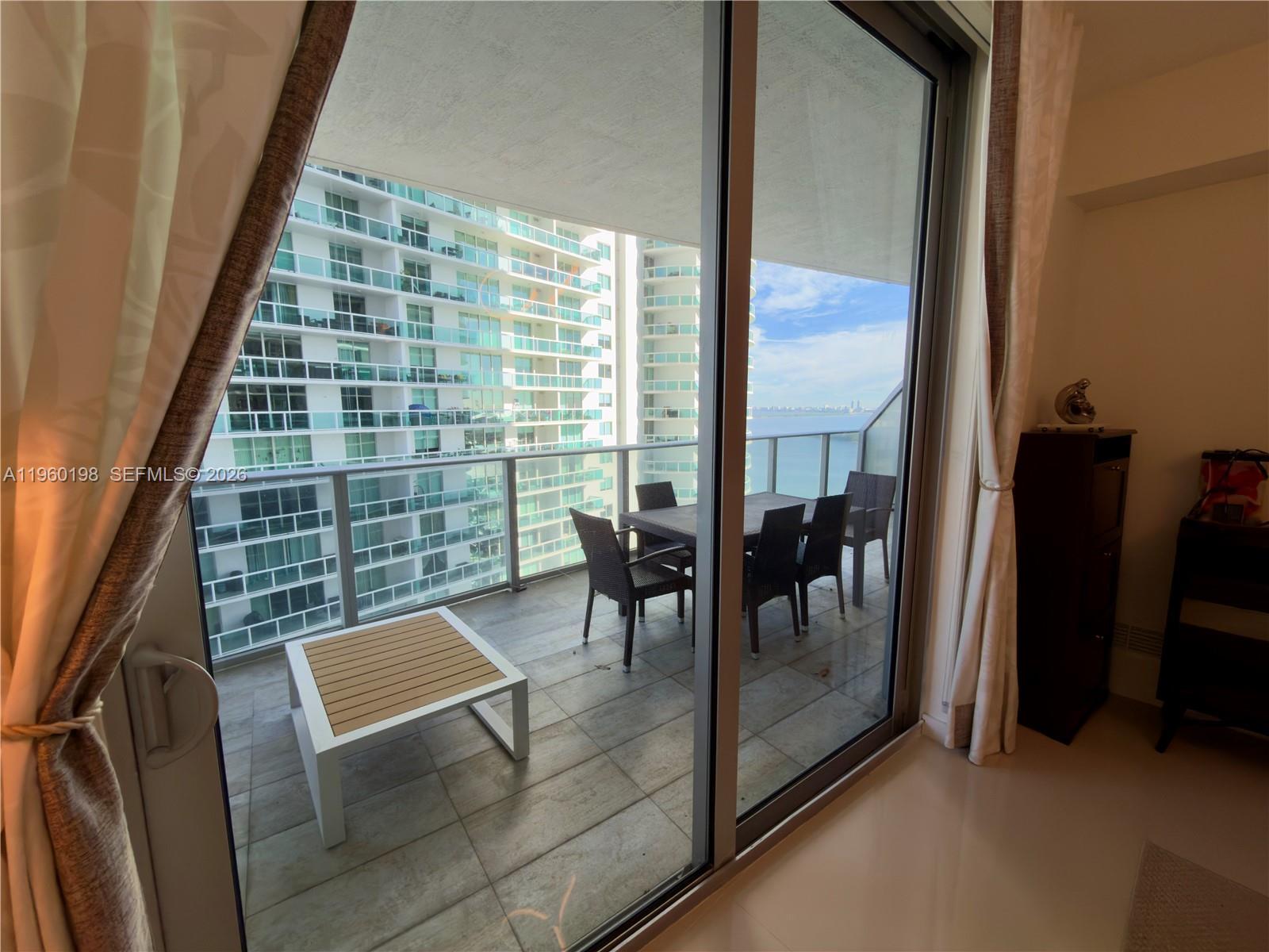 Building Photo - 488 NE 18th St