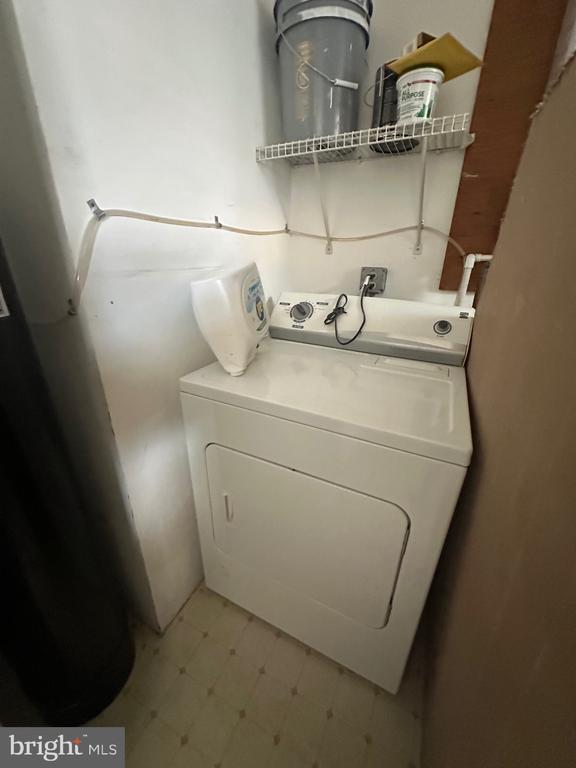 Building Photo - 12 N Swarthmore Ave