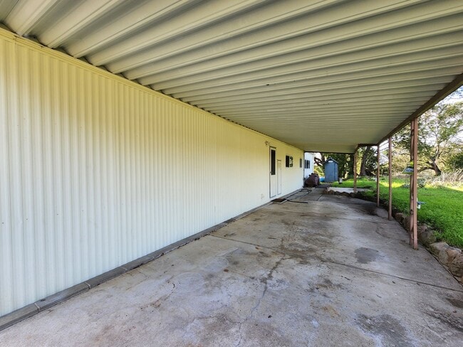 Building Photo - Penngrove Mobile Home on a Country Property