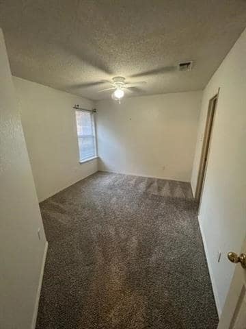 Building Photo - 553 Raintree Cir