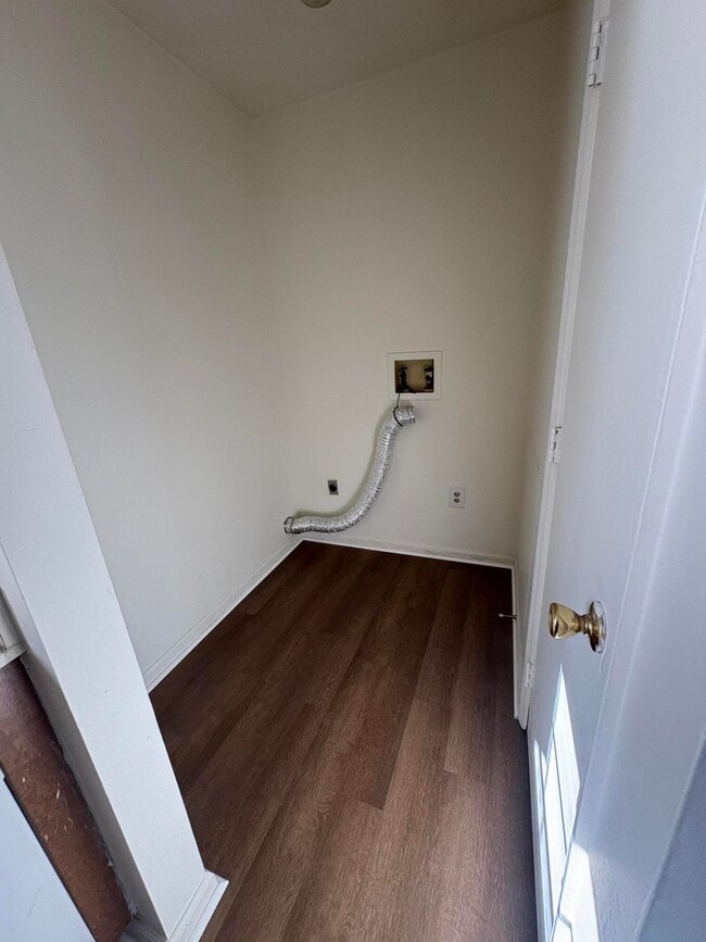 Building Photo - 757 Gatehouse Pl