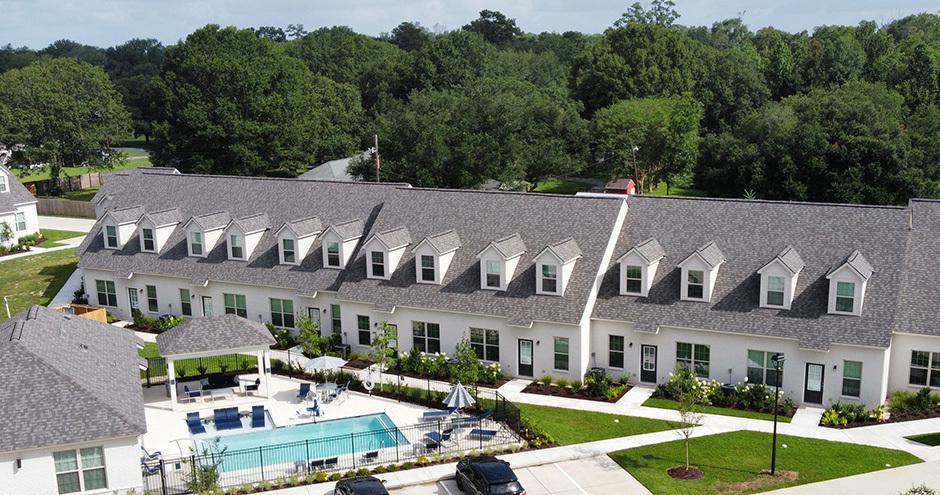 Primary Photo - Oak Heritage Townhomes