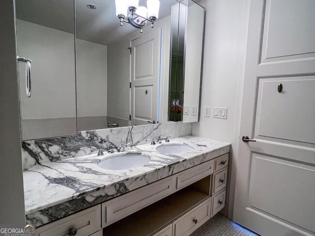 Building Photo - 1820 Peachtree St NW