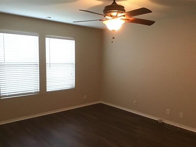 Building Photo - 12647 Sunny Wonder