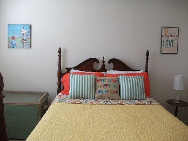 Building Photo - 1005 Bella Vista Blvd