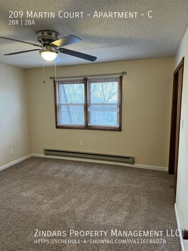 Building Photo - 209 Martin Ct