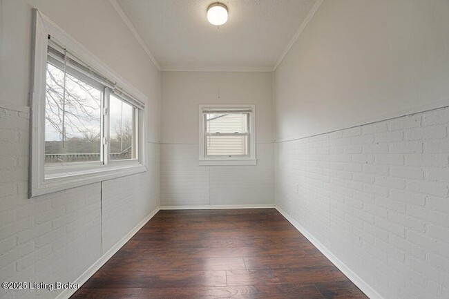 Building Photo - 1312 Lillian Ave