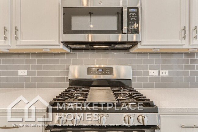 Building Photo - 27003 E Archer Ave