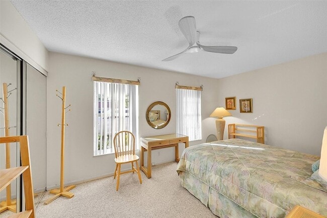 Building Photo - 724 Nantucket Cir