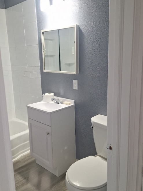 Building Photo - 809 San Pablo St