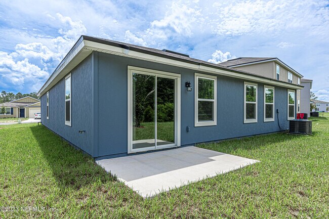 Building Photo - 2058 Garrison Wy
